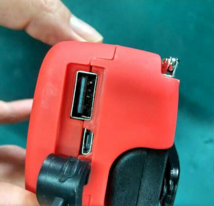 Solar & Hand Crank Emergency Radio with Flashlight and USB Charging