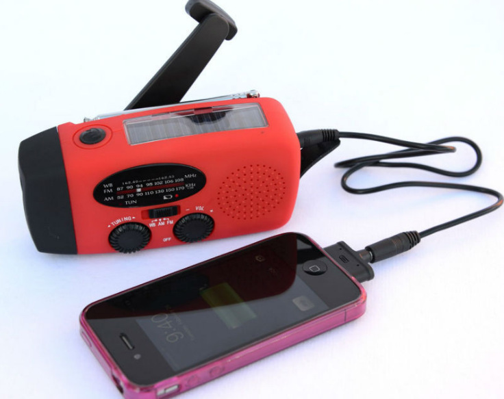 Solar & Hand Crank Emergency Radio with Flashlight and USB Charging